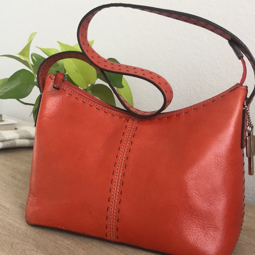 Fossil leather shoulder bag. - Picture 4 of 12